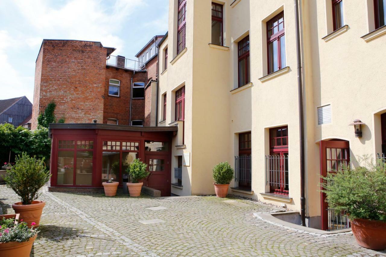 Hotel Reutterhaus Gardelegen Dış mekan fotoğraf